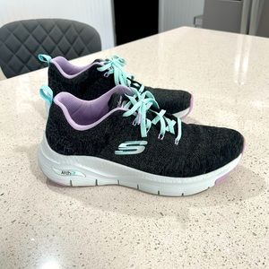 Skechers ArchFit